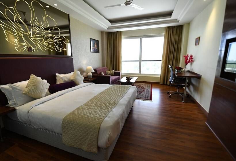 Fotos del hotel Stardom Resort Jaipur:  4