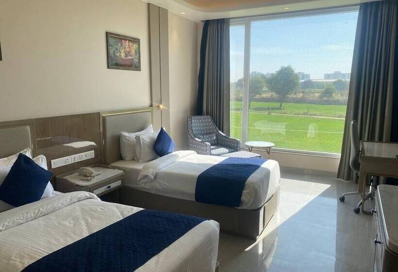 Fotos del hotel Stardom Resort Jaipur:  6