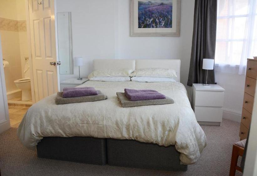 펜션 The Cove Guest House