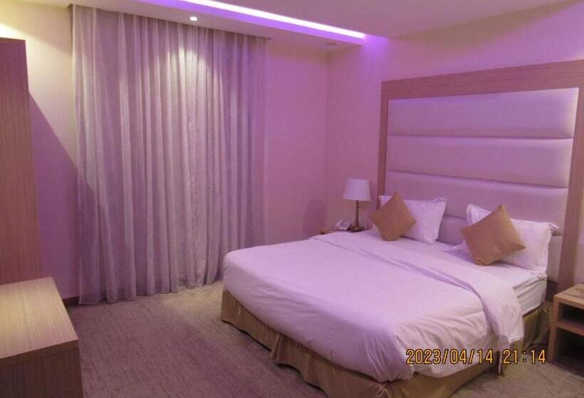 Rohara Resort