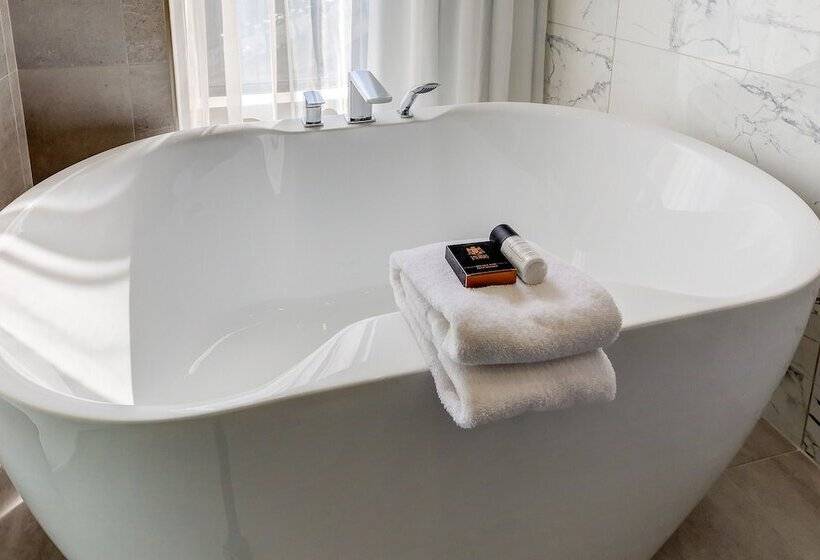هتل Monsieur Jean   Hôtel Particulier