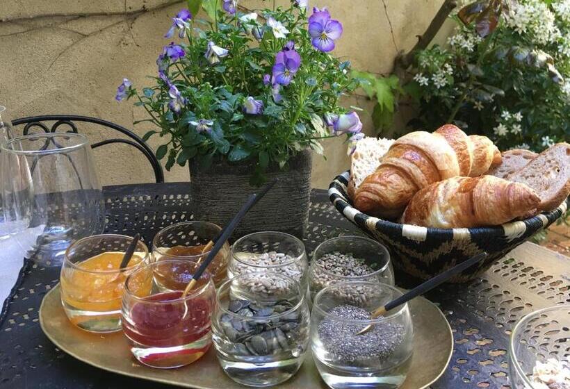 پانسیون Les Clés D Ars