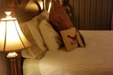 Spahn House Bed And Breakfast