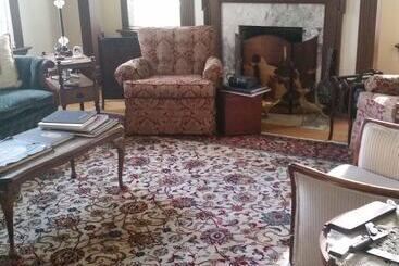 Spahn House Bed And Breakfast