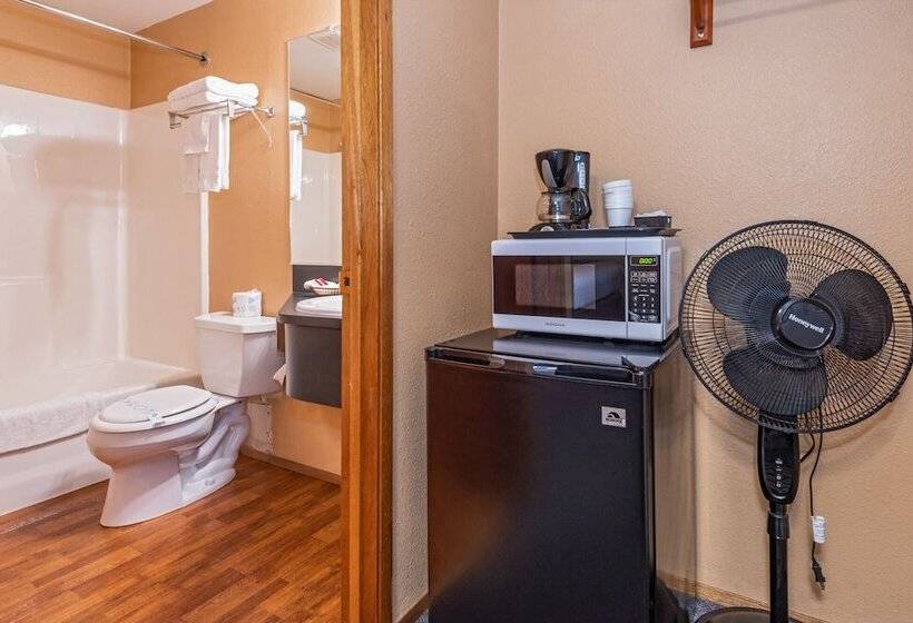 Far West Motel