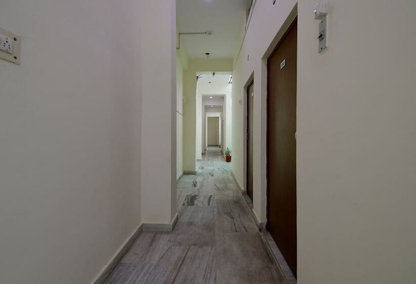 Fotos del hotel Oyo 12193 Sandhya:  7