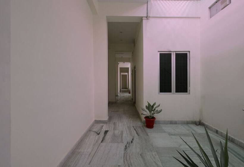 Fotos del hotel Oyo 12193 Sandhya:  8