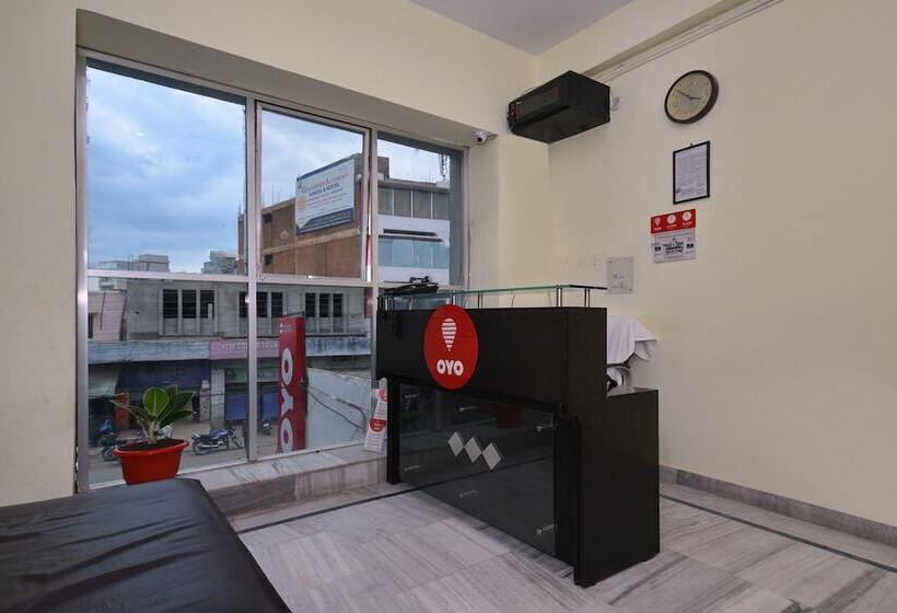 Fotos del hotel Oyo 12193 Sandhya:  4