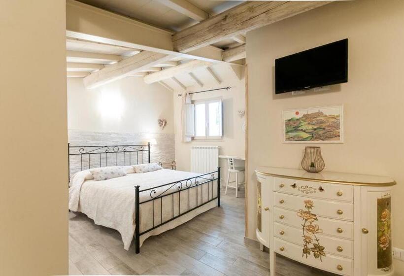 هتل Il Lavandeto Farmhouse In The City