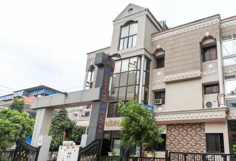 Hotel Pleasure Palace