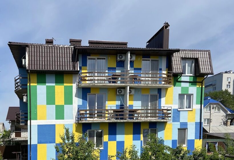 ペンション Element