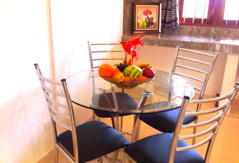 پانسیون Fresh Air Villa Guest House