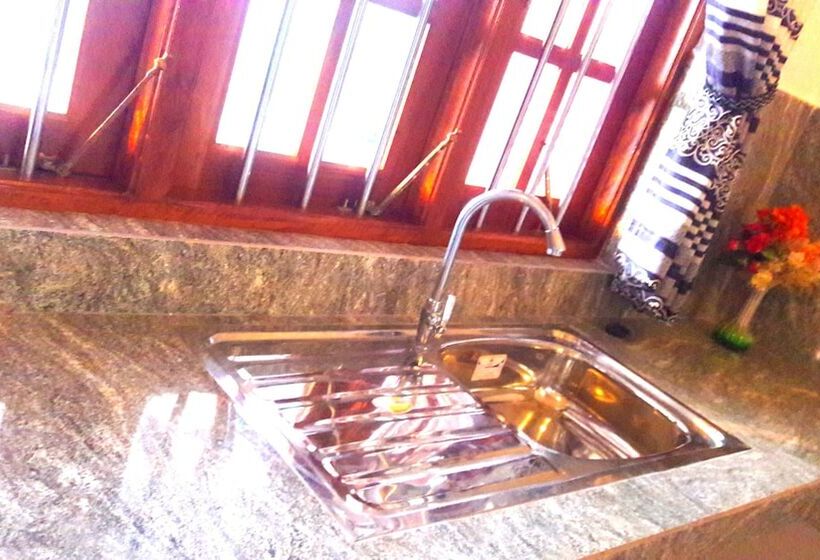 پانسیون Fresh Air Villa Guest House
