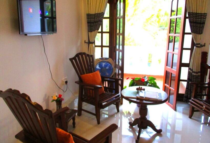 پانسیون Fresh Air Villa Guest House