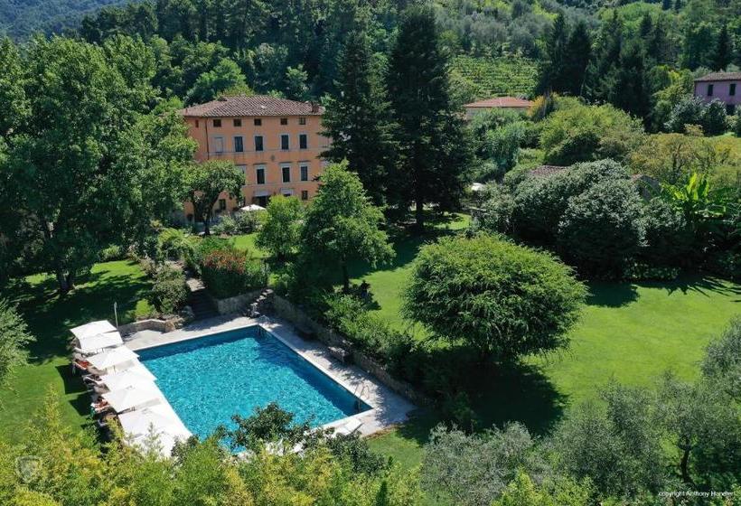 هتل Relais Corte Rodeschi