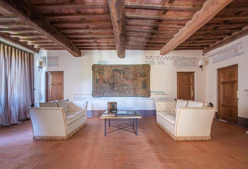 هتل Relais Corte Rodeschi