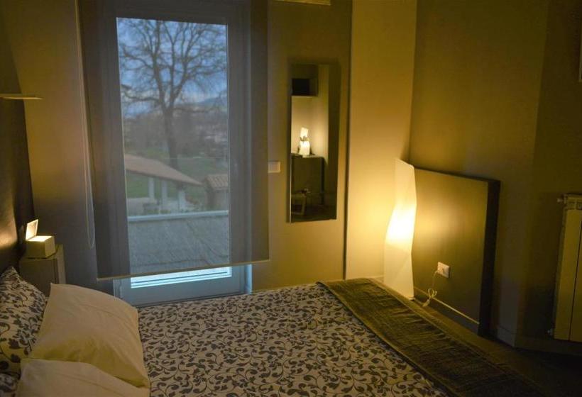 פנסיון Diana Rooms