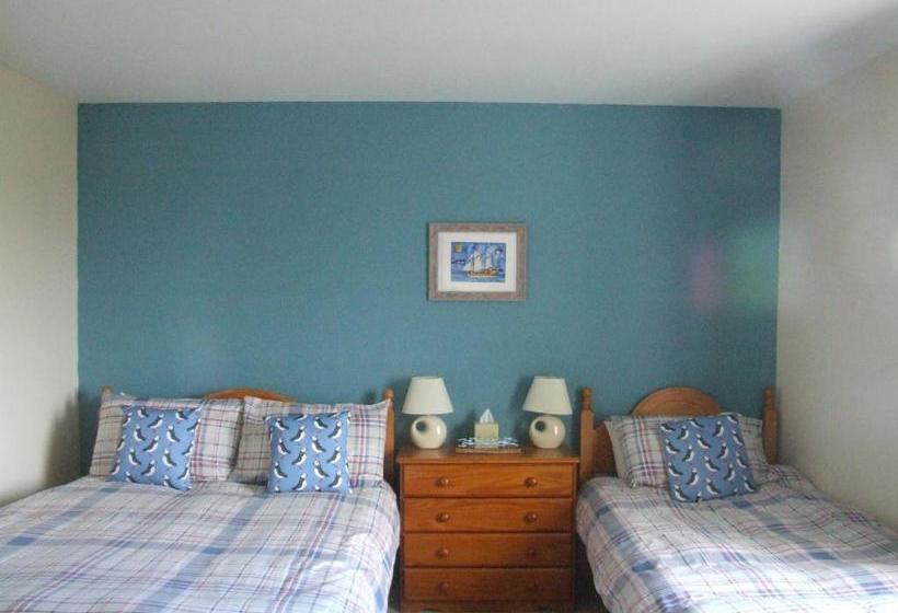 The Hawthorns B & B