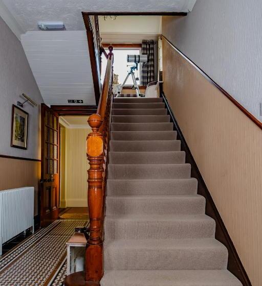 פנסיון Carradales Luxury Guest House