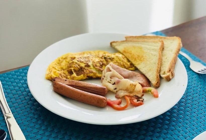 膳宿费 Villa On The Edge