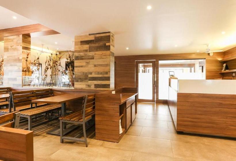 בית מלון כפרי Treebo Trend Nayath Residency