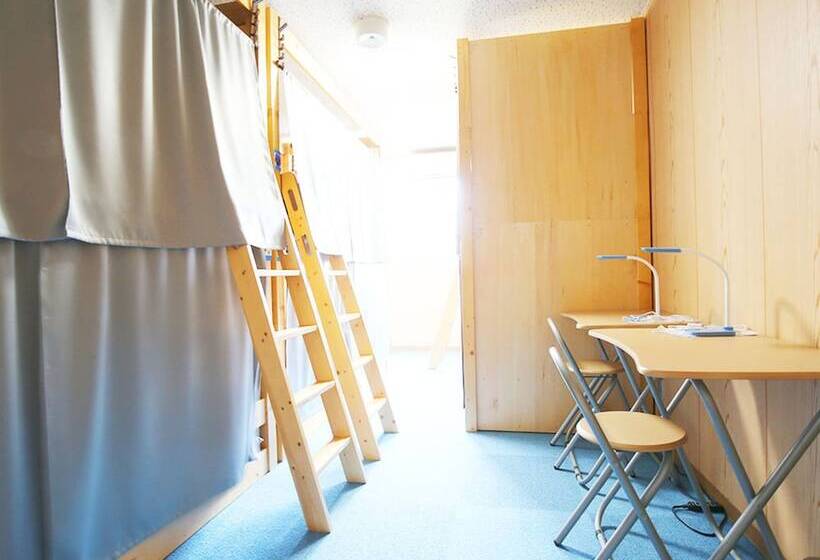 پانسیون Hostel J Culture168