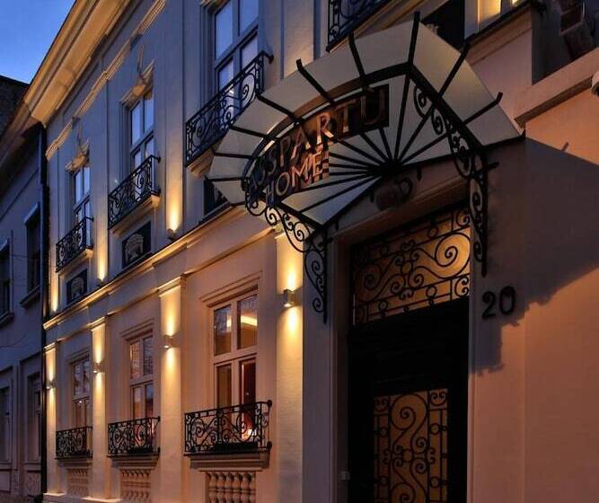 هتل Passpartu Home Garni