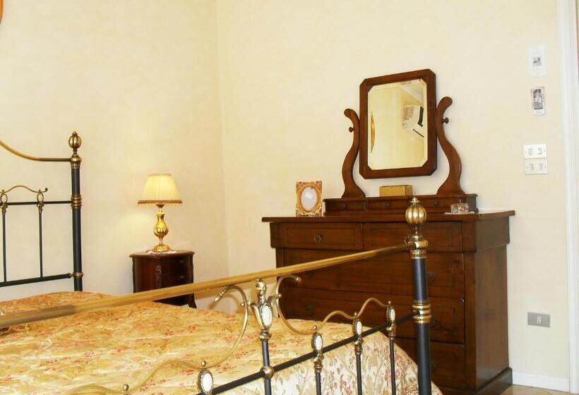 پانسیون I 13 Cavalieri Guest House