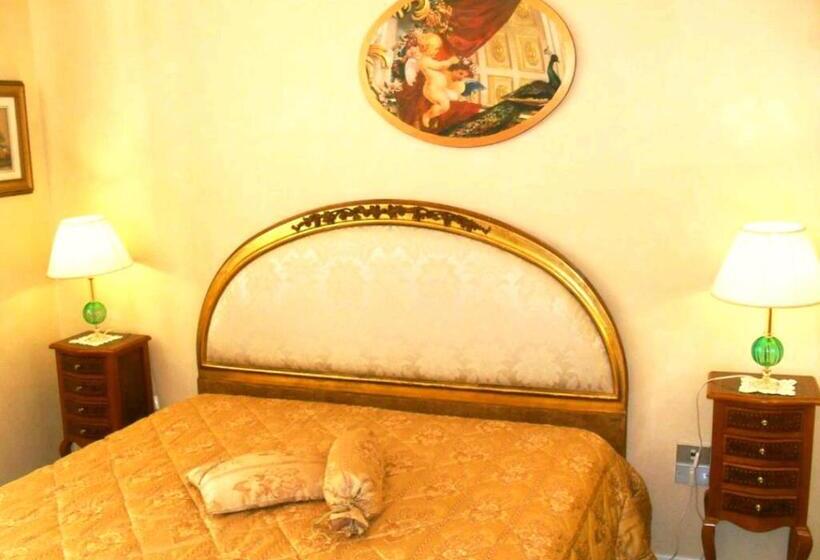 پانسیون I 13 Cavalieri Guest House