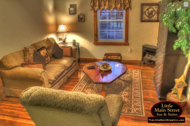 הוסטל Little Main Street Inn