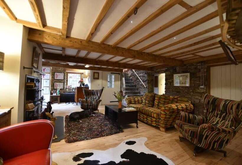 Bed and Breakfast Low Mill Guesthouse