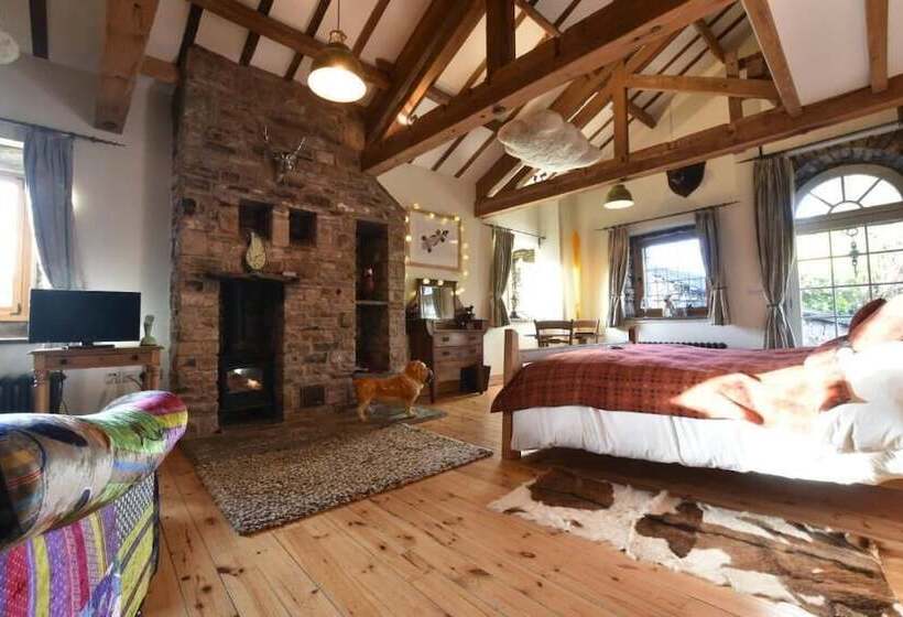 Bed and Breakfast Low Mill Guesthouse