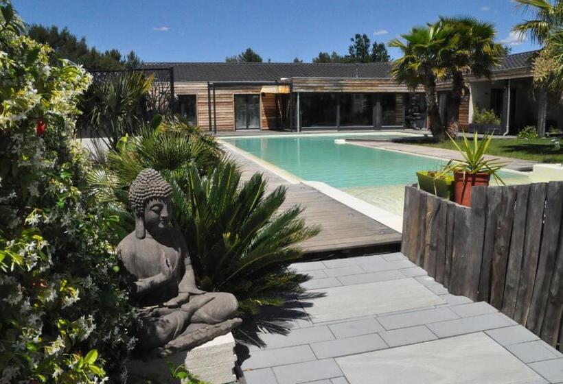 צימר Villacarroubier