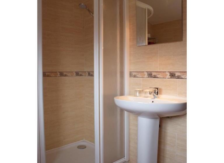 پانسیون Hostal Infante Peñafiel