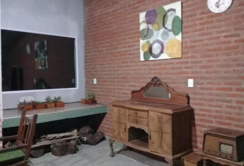 بنسيون La María