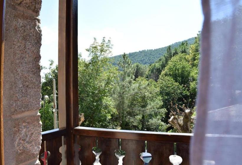 פנסיון Hostal Cielo De Gredos