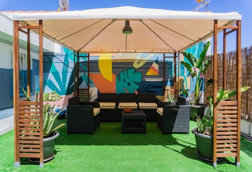 پانسیون Tenerife Experience Hostel