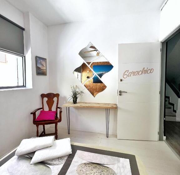 پانسیون Tenerife Experience Hostel