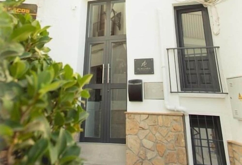پانسیون Almijara Residence