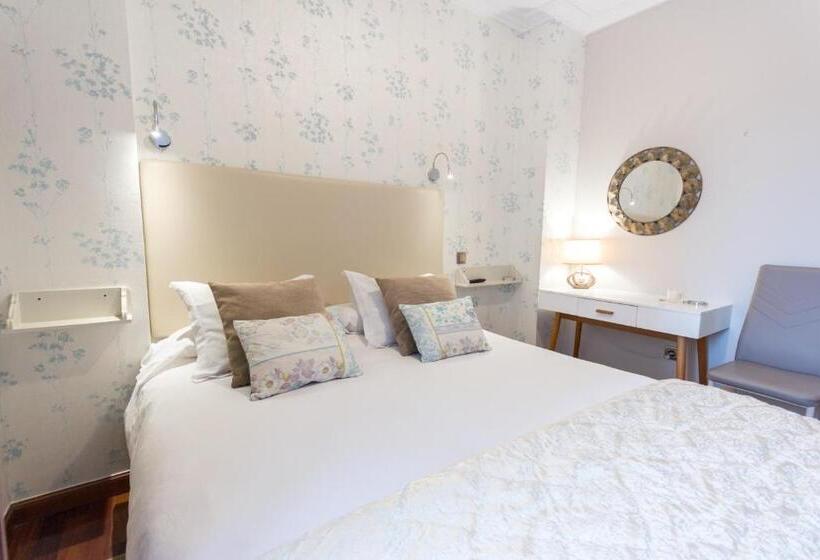 פנסיון Cuatro Caminos Rooms