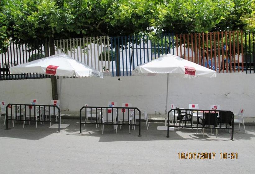 بنسيون Hostal Banderas
