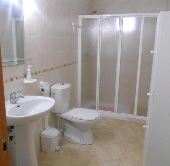 پانسیون Hostal La Parada