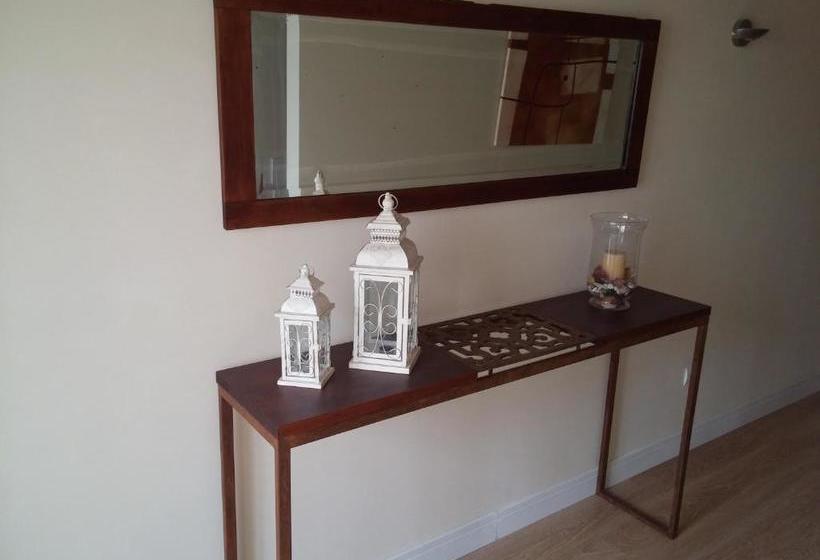 بنسيون Hostal Camponaraya