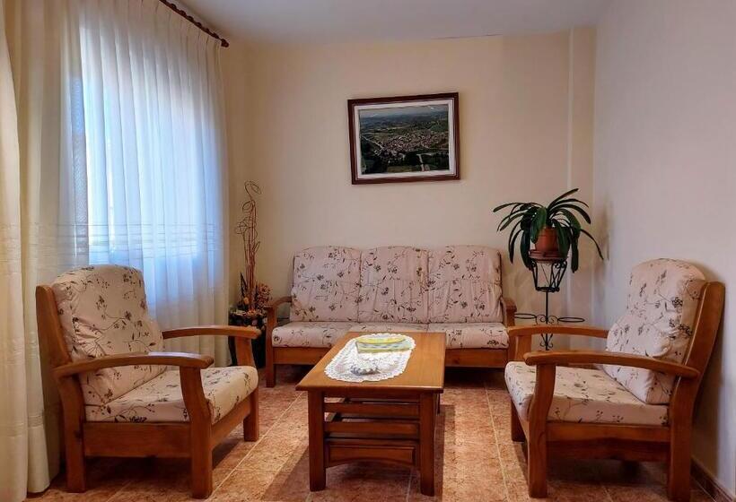 پانسیون Hostal Castilla