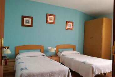 پانسیون Hostal Castilla
