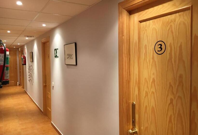 פנסיון Hostal Imaginatelo