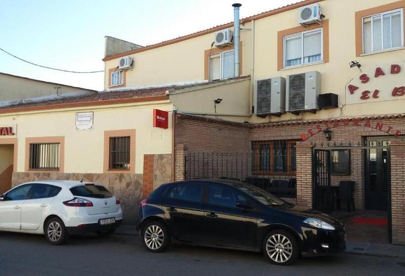 פנסיון Hostal Seseña