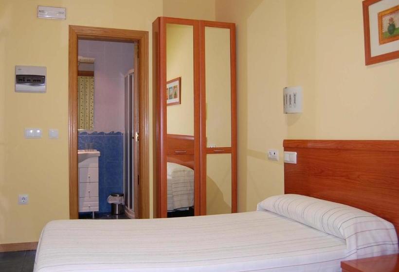 펜션 Hostal Los Claveles