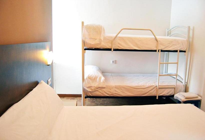 پانسیون Hostal Restaurante Los Mellizos