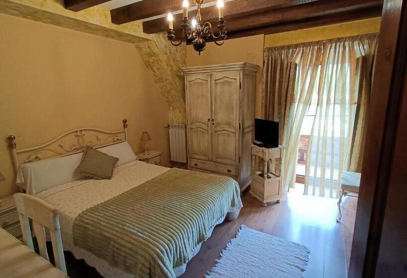 הוסטל Posada El Manjon